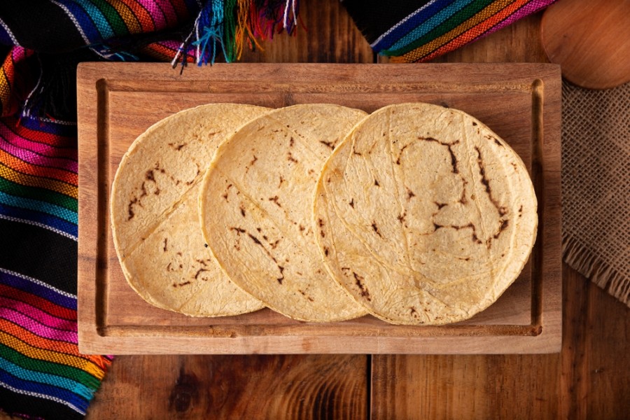 Comment réussir une galette de maïs croustillante à la poêle ?