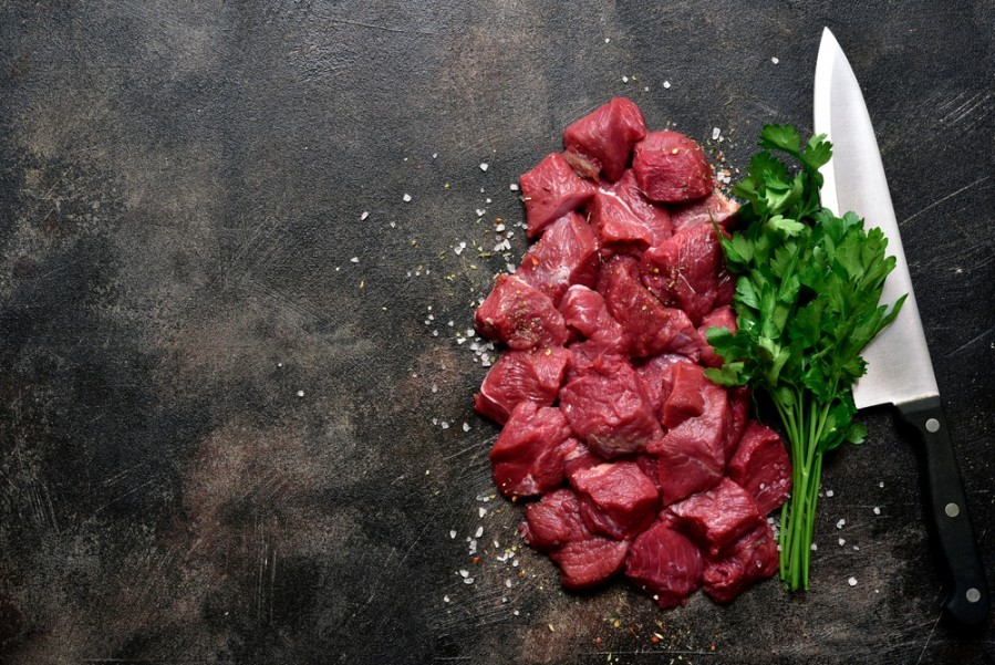 Quels sont les ingrédients indispensables pour un navarin de veau savoureux ?